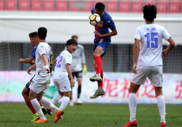  法甲最佳门将屡献神扑助球队零封对手保不败